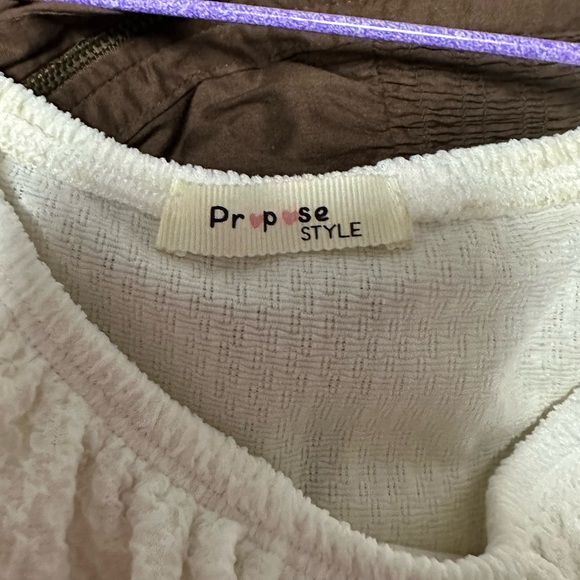 Propose Style Polka Dot dress - Picture 2 of 3